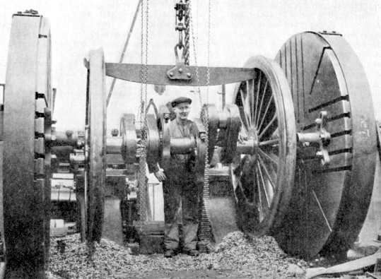 steam locomotive driving wheels, turning on lathe