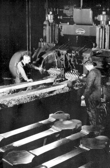 Canadian Pacific Railway Angus Shops, milling main rods for steam locomotive