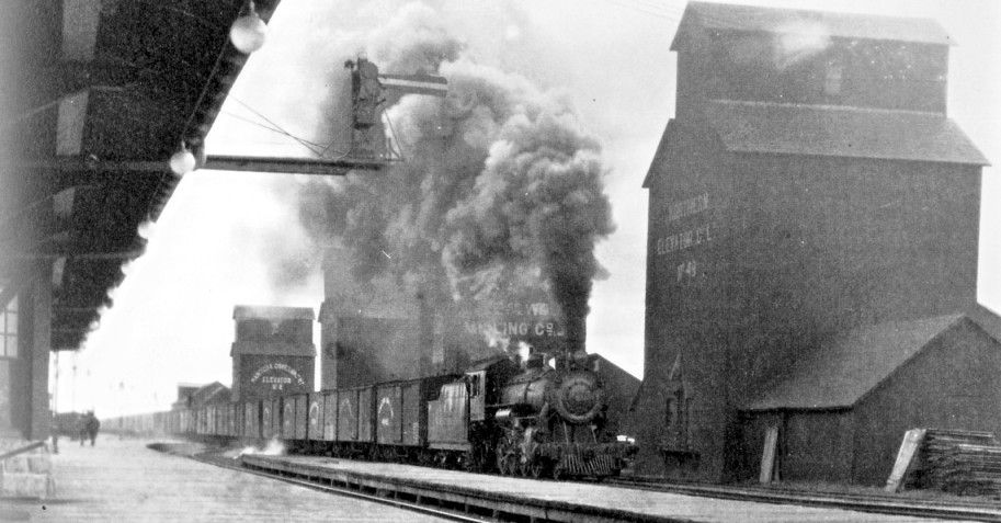 Canadian Northern steam at Dauphin