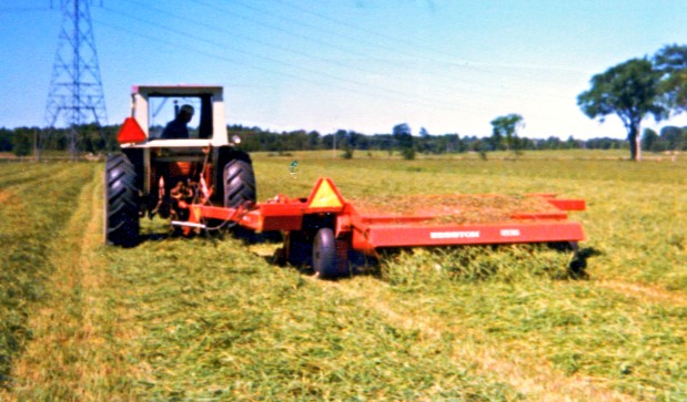 Cutting with new haybine 1978