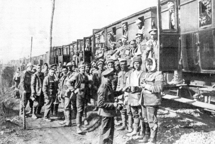 Great War walking wounded evacuation by rail