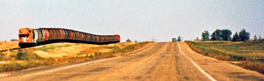 CPR eastbound grain train 1989